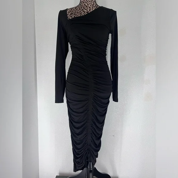 Socialite Ruched Asymmetric Long Sleeve Dress in Black